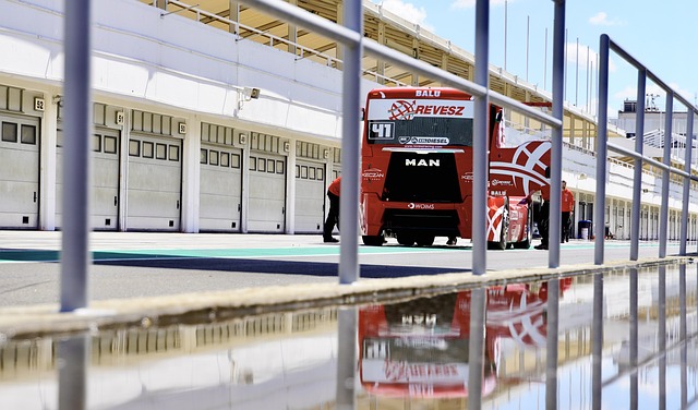 任何一个小 任何一个小